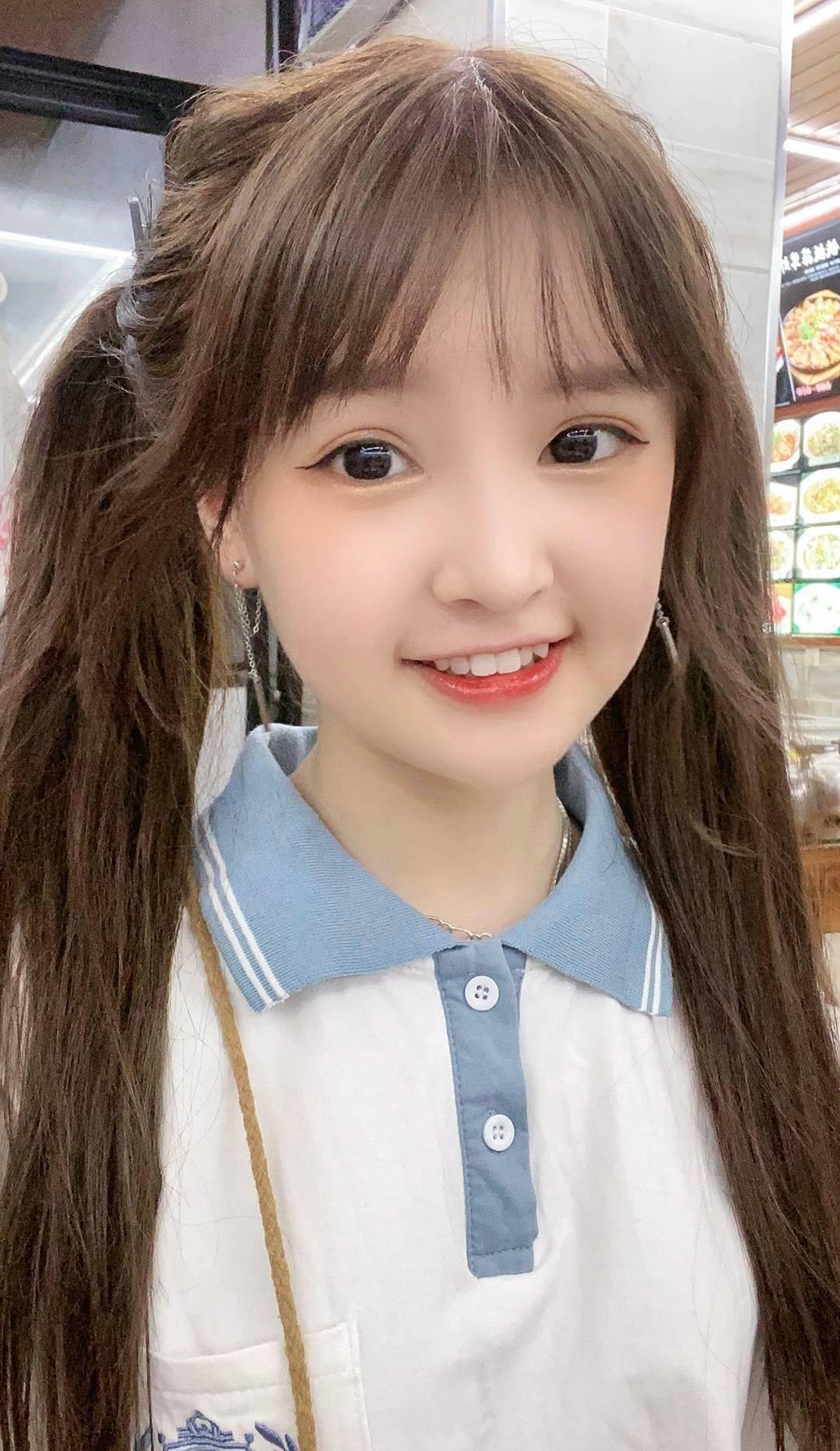 分享卡哇伊，樱桃小.嘴.兼职学妹，后入式狠狠的插.入.！